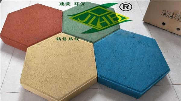優(yōu)質(zhì)建菱六角磚20x20x10水泥廣場(chǎng)磚、高強(qiáng)度混凝土路面磚廠家全國(guó)直銷(xiāo)