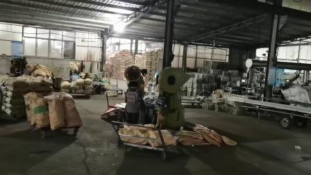 角馳760型彩鋼板固定支架堅固耐用 億晟鋼構(gòu)