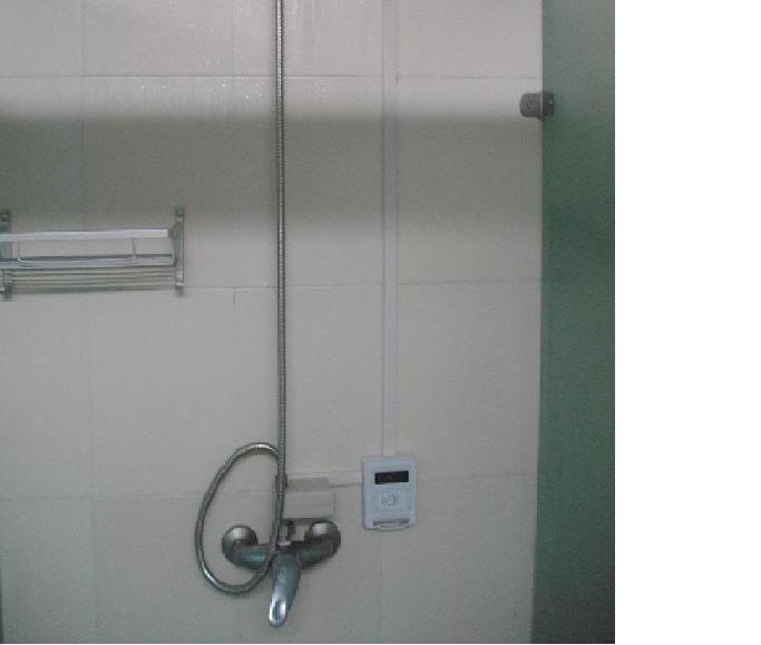 淋浴掃碼刷卡機(jī)，微信支付寶掃碼水控機(jī)