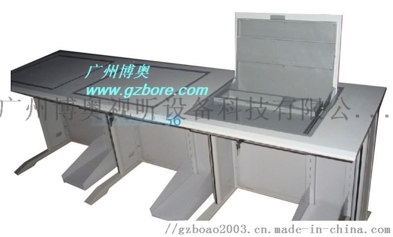 南京博奧學(xué)校機(jī)房  翻蓋式電腦桌